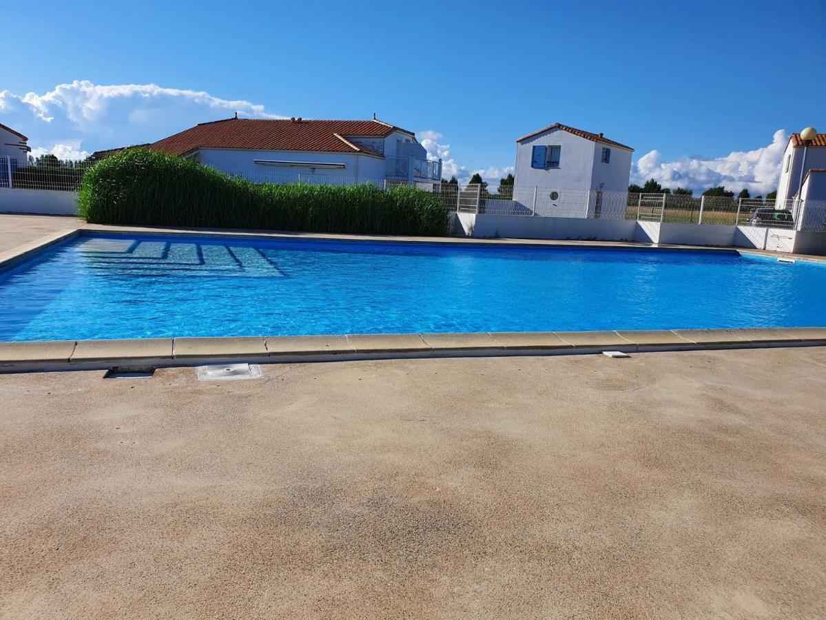 Maison Les Dunes Avec Piscine Collective La Faute-sur-Mer Ngoại thất bức ảnh